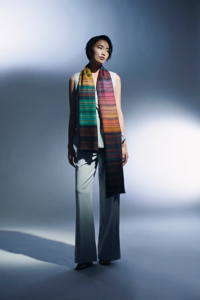 FLOATING FANTASY PURE WOOL SCARF