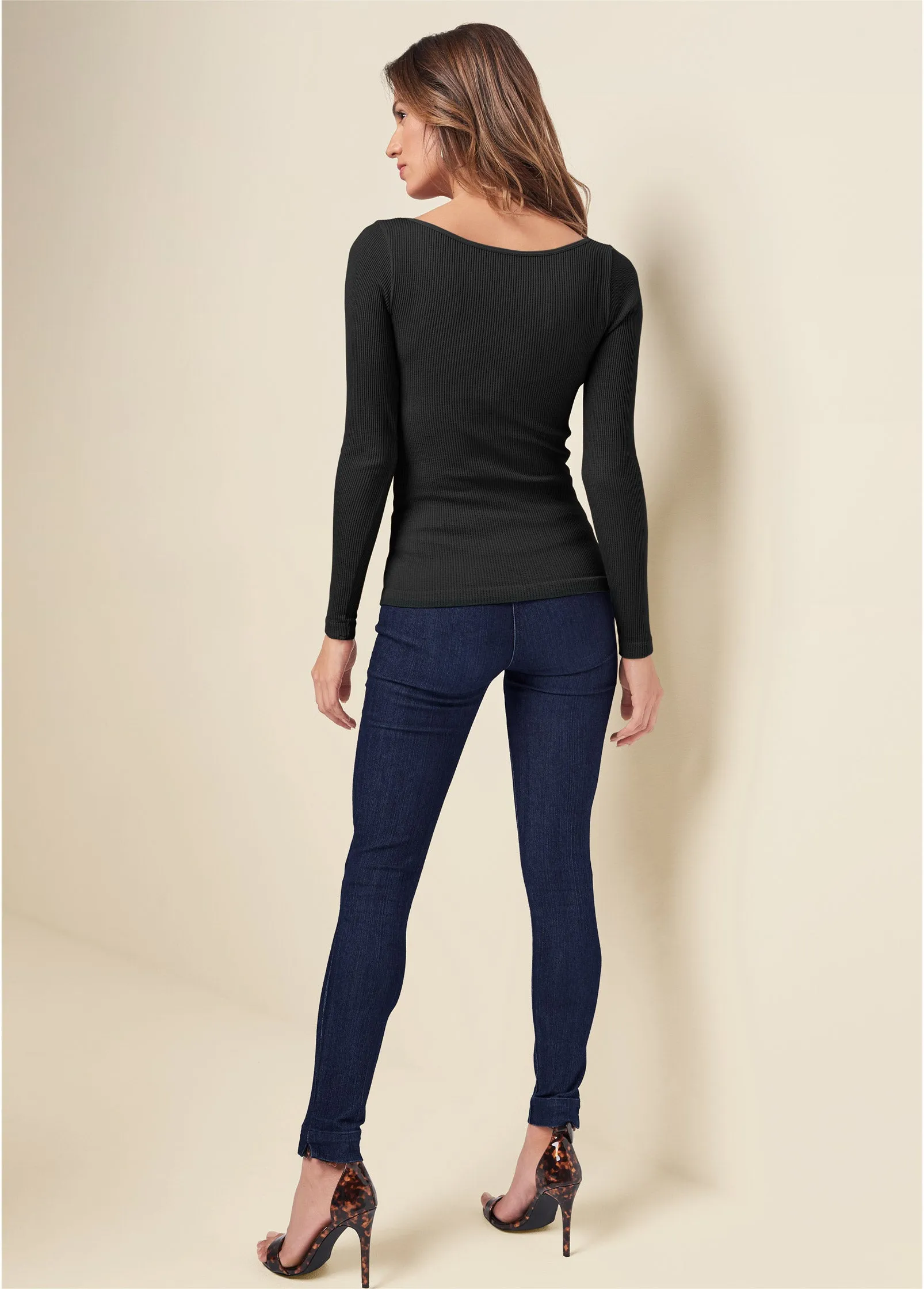 Ribbed Smoothing Top  - Black